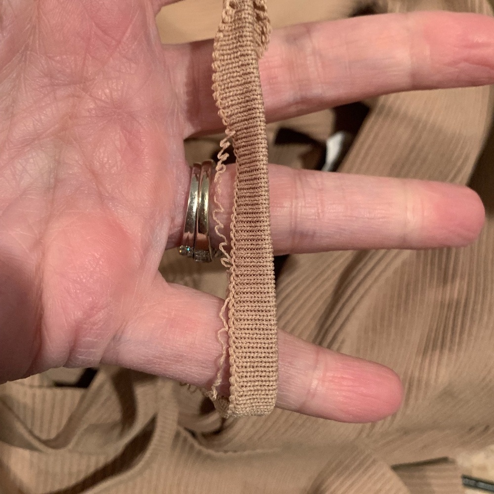 Guess Haley Ribbed Dress Tan Small - Picture 8 of 8